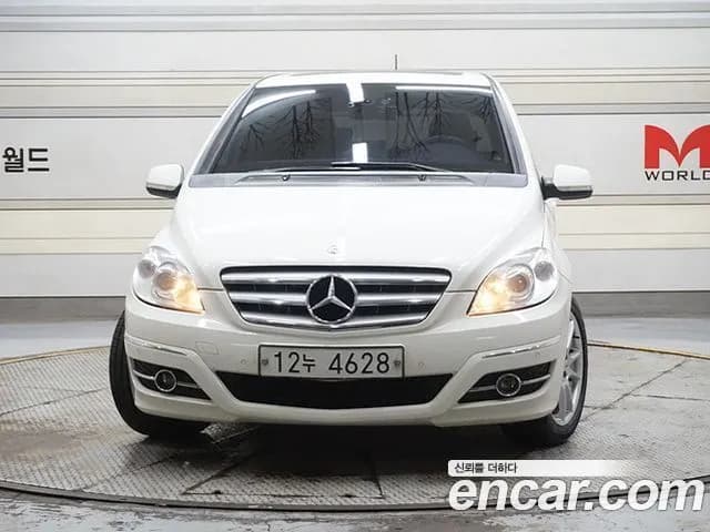 Mercedes-Benz B-Class B200