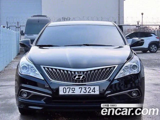 Hyundai Grandeur HG220 Diesel Modern
