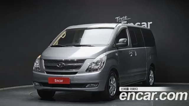 Hyundai Starex 11-Seater Wagon HVX