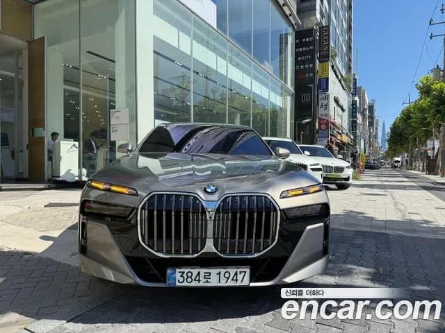BMW 7-Series 740i xDrive M Sport