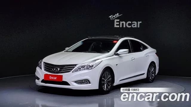 Hyundai Grandeur HG240 Luxury