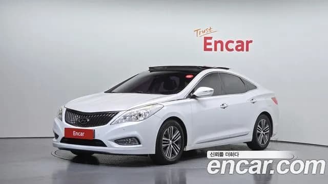 Hyundai Grandeur HG240 Modern