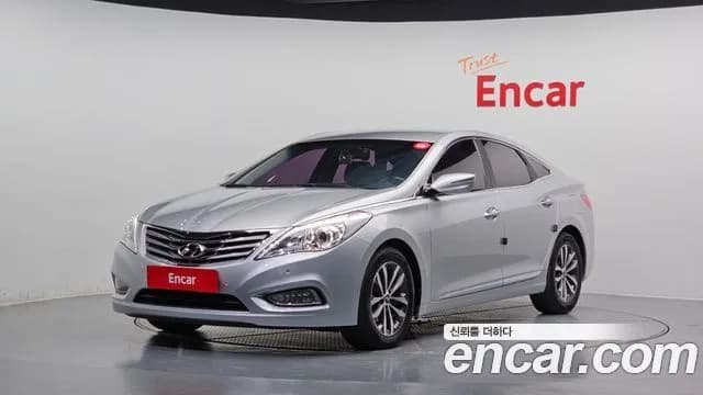 Hyundai Grandeur HG240 Luxury