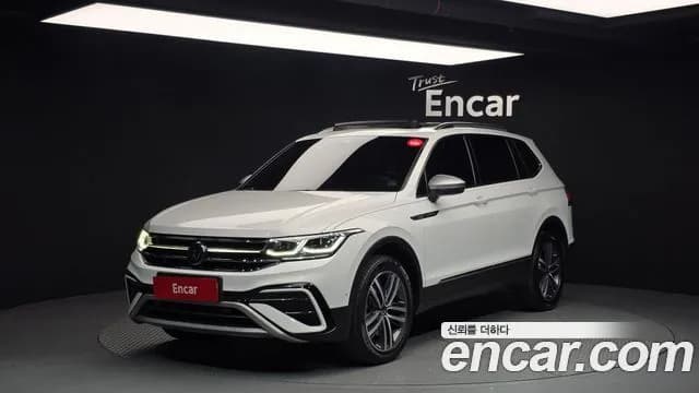 Volkswagen Tiguan 2.0 TSI Prestige