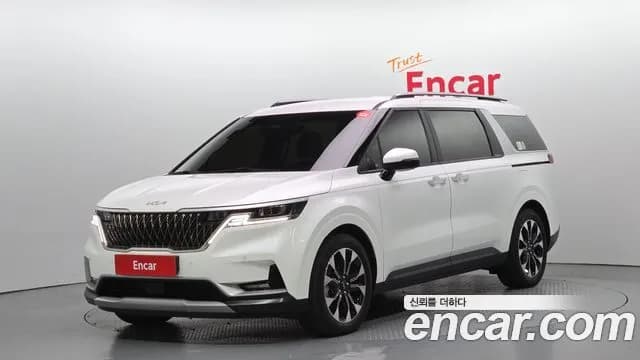Kia Canival 9-Seater Prestige