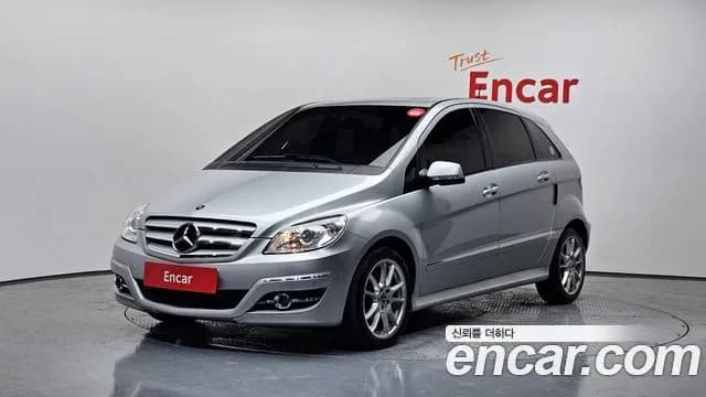 Mercedes-Benz B-Class B200