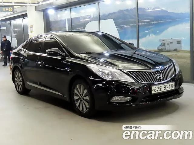 Hyundai Grandeur Premium
