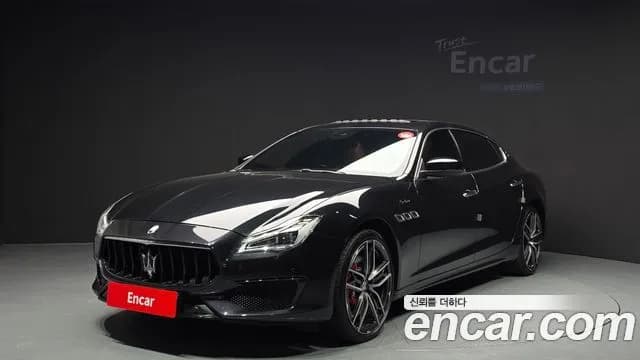 Maserati Quattroporte Q4 Modena