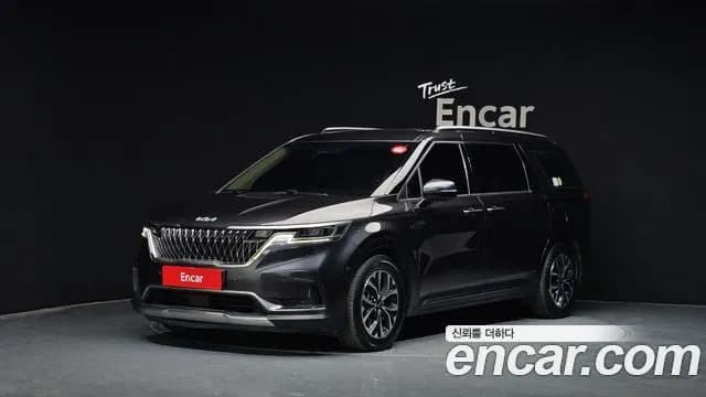 Kia Canival 9-Seater Noblesse