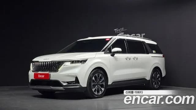 Kia Canival 9-Seater Noblesse