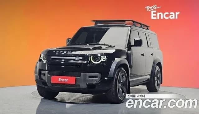 Land Rover Defender 130 D300 X-Dynamic HSE