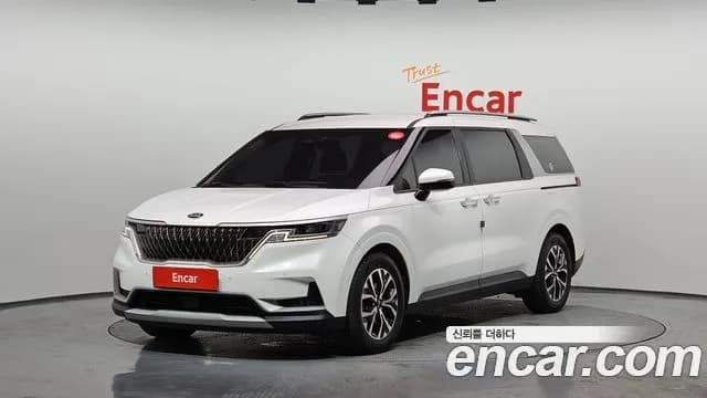 Kia Canival 9-Seater Prestige