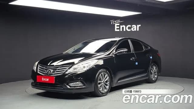 Hyundai Grandeur HG240 Luxury