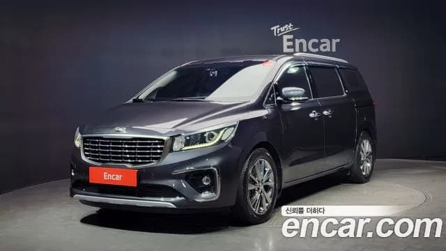 Kia Canival 9-Seater Prstige