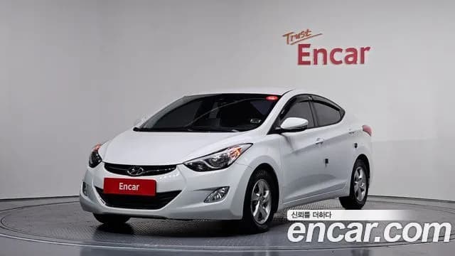 Hyundai AVANTE M16 GDI Deluxe