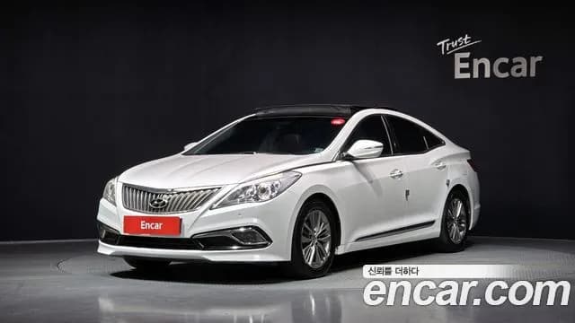 Hyundai Grandeur HG240 Modern