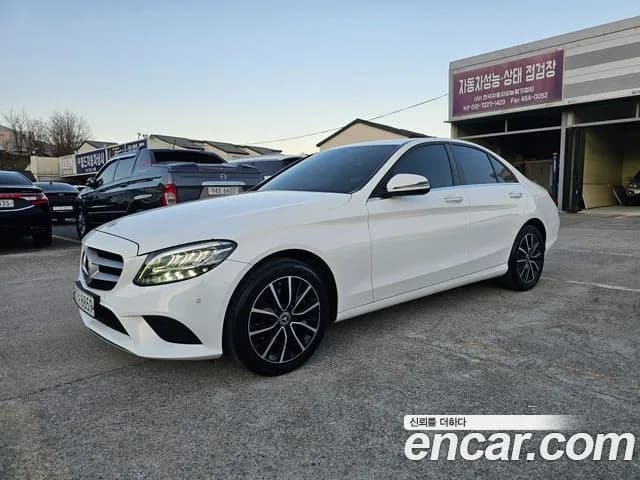 Mercedes-Benz C-Class C200