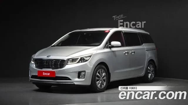 Kia Canival 11-seater Noblesse