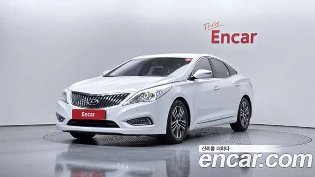 Hyundai Grandeur HG240 Modern