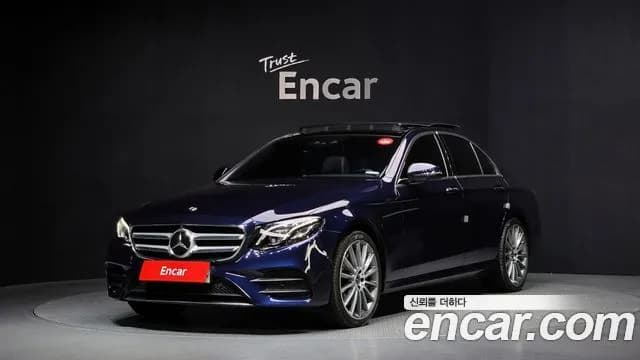 Mercedes-Benz E-Class E350 4MATIC AMG Line