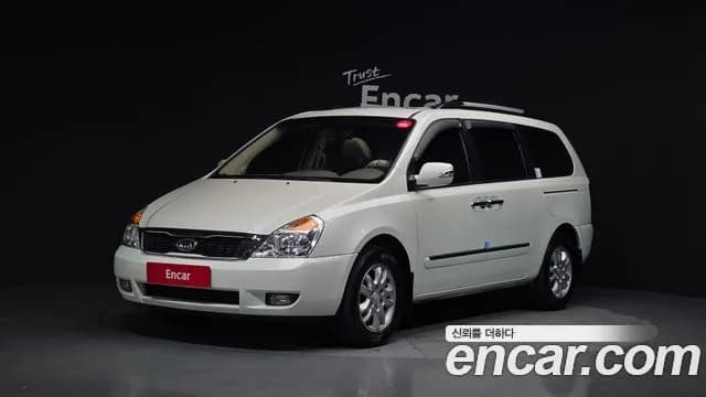 Kia Canival Grand Carnival GLX