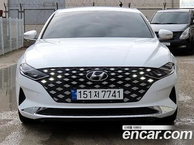 Hyundai Grandeur 3.3