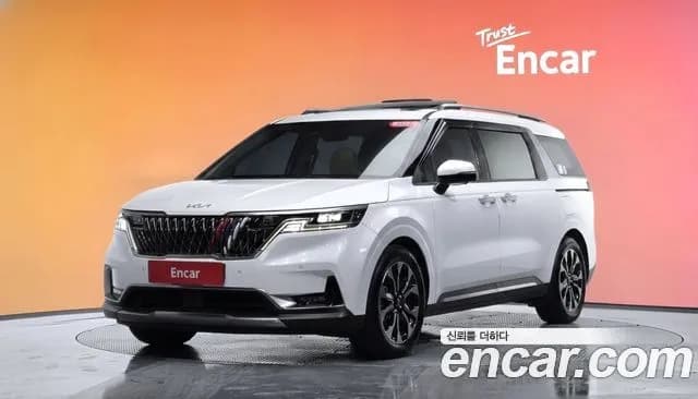Kia Canival 9-Seater Signature