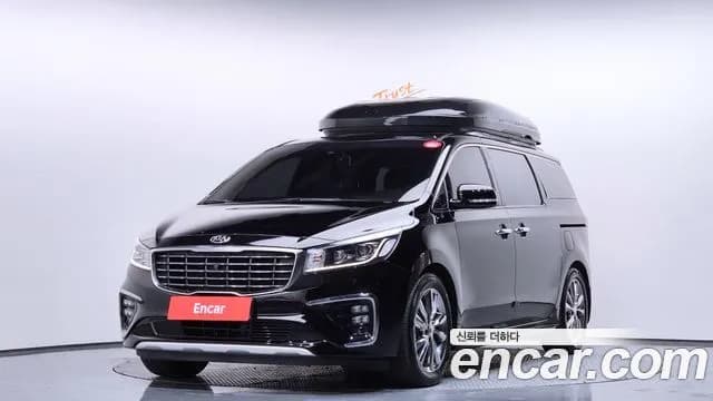 Kia Canival Gasoline 7-Seater Limousine