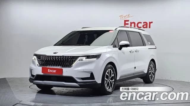 Kia Canival 9-Seater Prestige