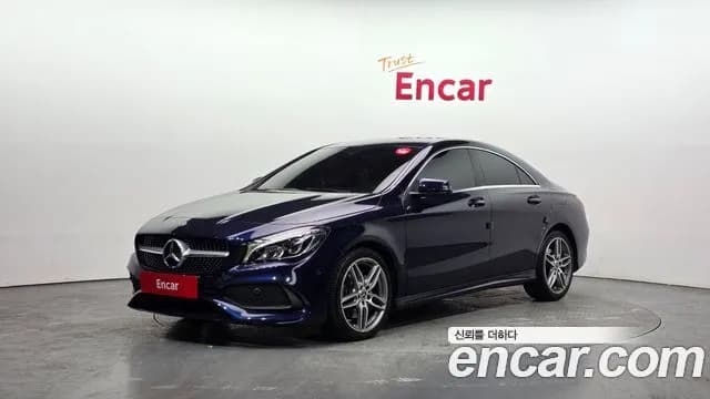Mercedes-Benz CLA-Class CLA220 AMG Line