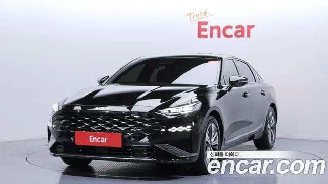 Kia K8 Signature