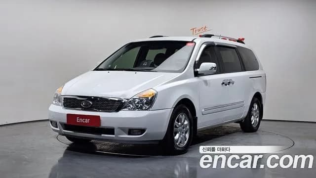 Kia Canival Grand Carnival GLX