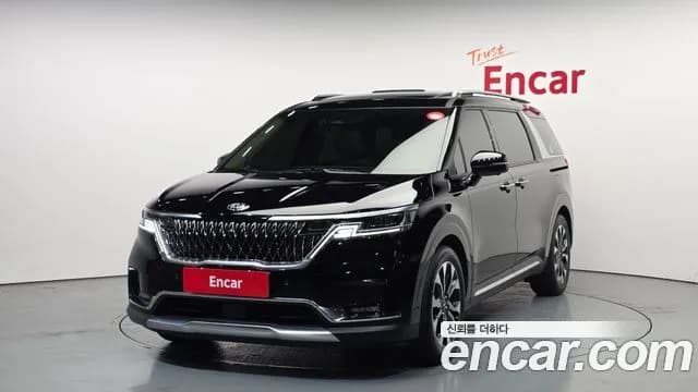 Kia Canival 9-Seater Signature