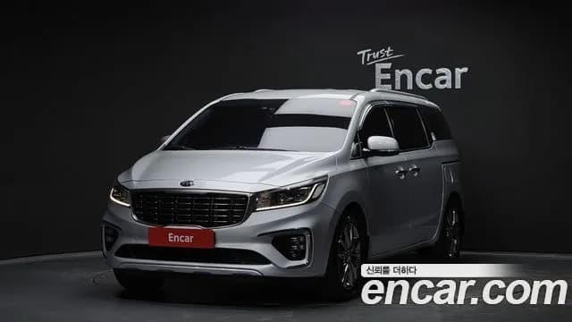 Kia Canival 9-Seater Prstige
