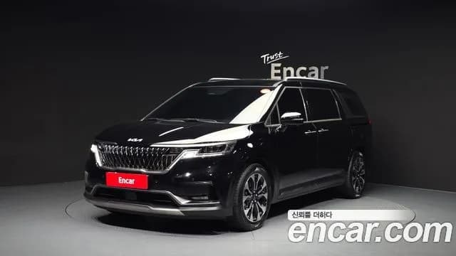 Kia Canival 9-Seater Signature
