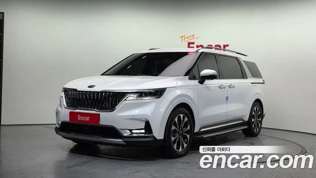 Kia Canival 9-Seater Signature
