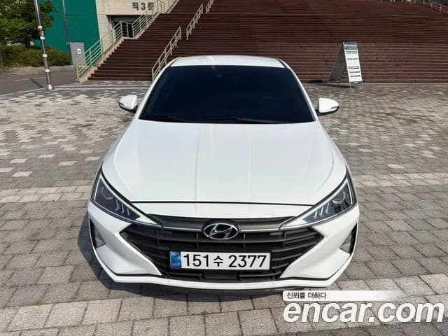 Hyundai AVANTE 1.6