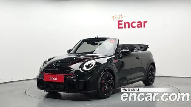 Mini Cooper Convertible JCW