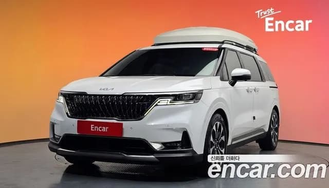 Kia Canival 9-Seater Noblesse