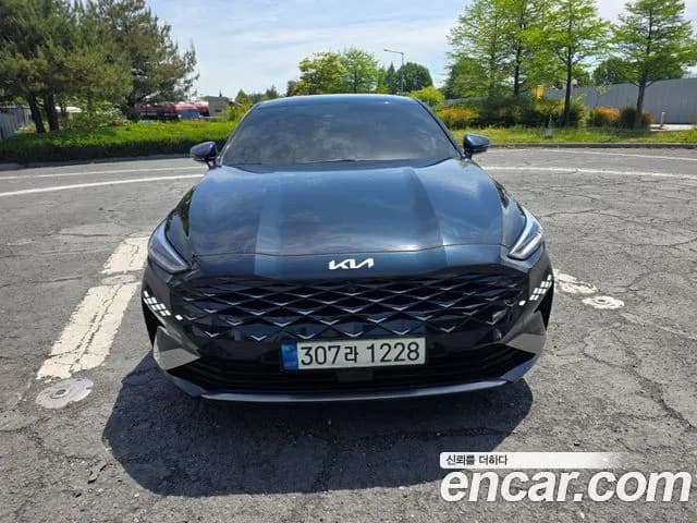 Kia K8 2.5 Gasoline 2WD