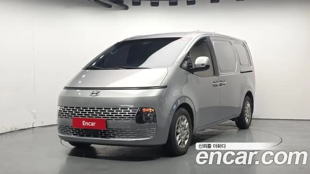 Hyundai Staria Cargo 3-Seater