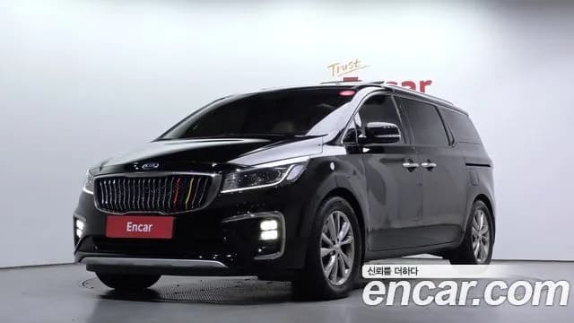 Kia Canival 9-Seater Noblesse