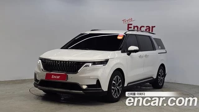 Kia Canival 9-Seater Noblesse