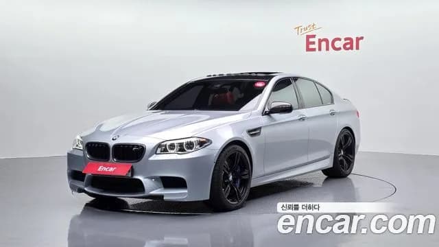 BMW M5 M5 Sedan