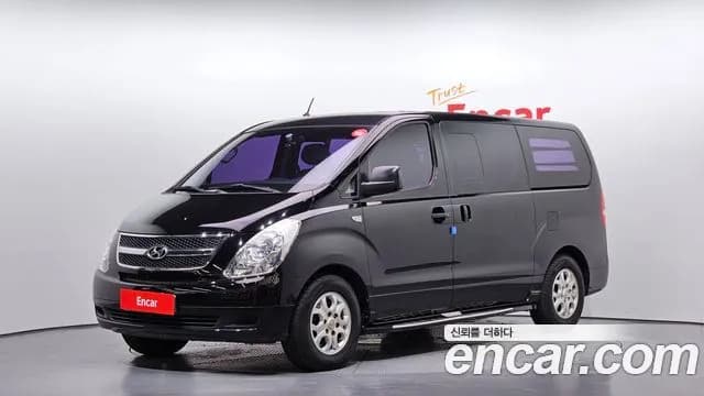 Hyundai Starex 5-Seater VAN