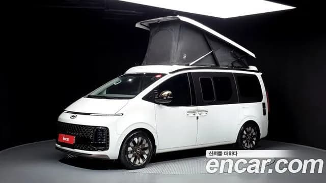 Hyundai Staria 2WD Camping Car