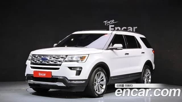 Ford Explorer 2.3 Limited 4WD