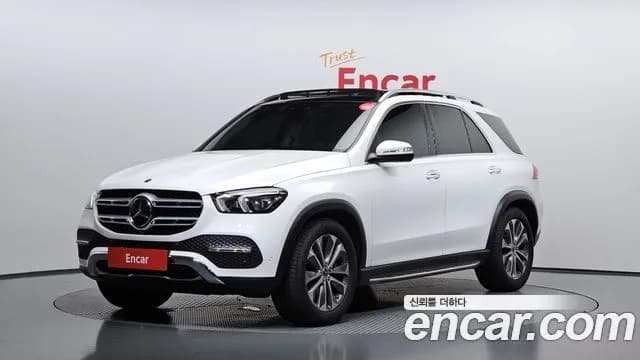 Mercedes-Benz GLE-Class GLE300d 4MATIC