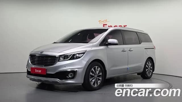Kia Canival 9-seater Luxury