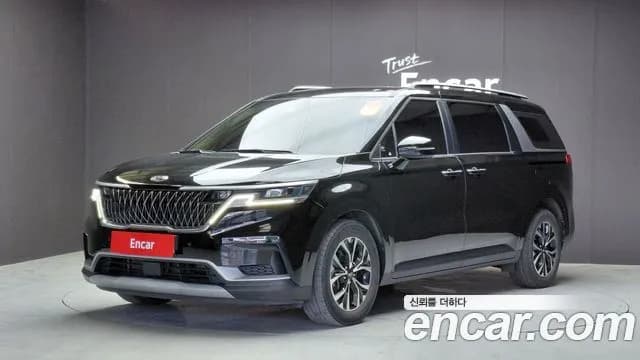 Kia Canival 9-Seater Prestige